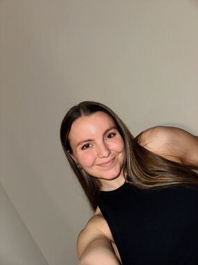 Meet your Posher, Emma
